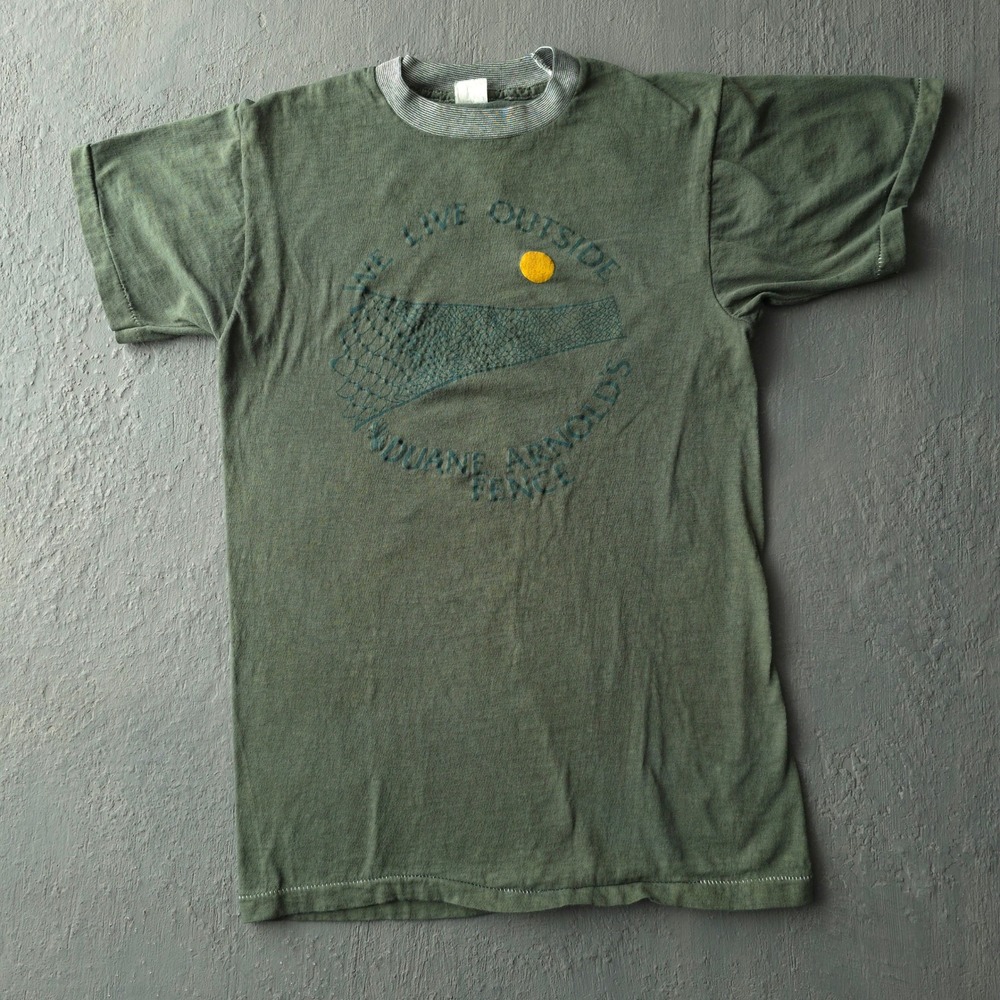 Vintage 70s Green T-shirt Medium We Live Outside Duane Arnold's Fence